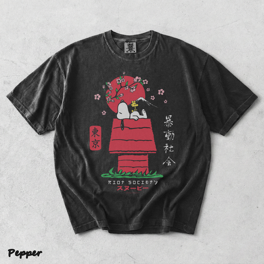 Riot Society Men's Snoopy Kanji - Pepper mockup